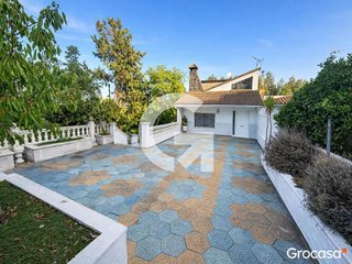 Chalet en venta en Vallirana