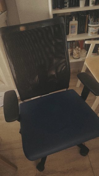 Silla de oficina/gamer azul