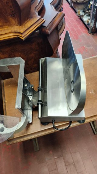 Affettatrice Elettrica Ariete