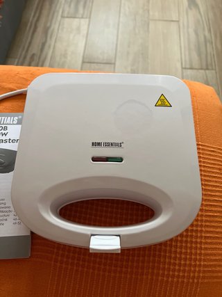 Sandwichera Home Essentials 750W