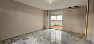 Casa adosada en venta en Maracena