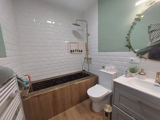 Casa adosada en venta en Centro en Valdepeñas