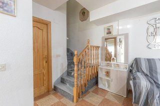 Casa adosada en venta en Guadix