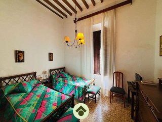 Casa adosada en venta en Bujalance