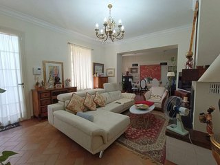 Chalet en venta en Hellín