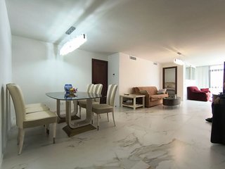 Piso en venta en Nueva Andalucía centro en Marbella
