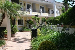Piso en venta en Los Naranjos - Las Brisas en Marbella