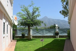Piso en venta en Los Naranjos - Las Brisas en Marbella