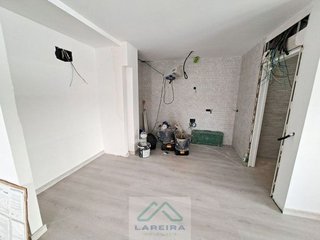 Piso en venta en Calvario - Santa Rita en Vigo