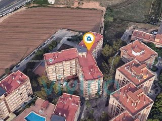 Piso en venta en Ciutat Fallera en Valencia