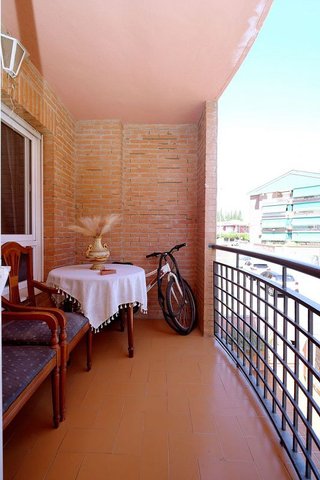 Piso en venta en Zona Hospital en Linares
