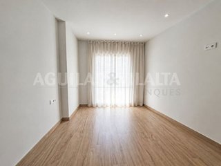 Piso en venta en Instituts - Ponent - Sota el Camí Ral en Granollers