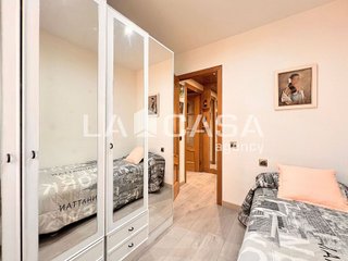 Piso en venta en Artigas - Llefià en Badalona