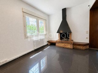 Casa pareada en venta en Concòrdia en Sabadell
