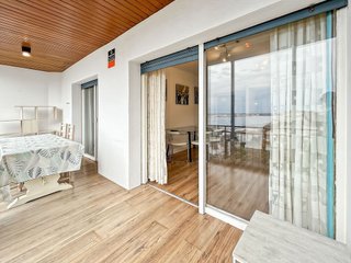 Piso en venta en Port Esportiu - Puig Rom - Canyelles en Roses