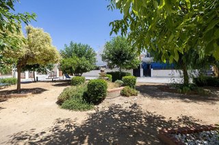 Casa adosada en venta en Cervantes en Granada
