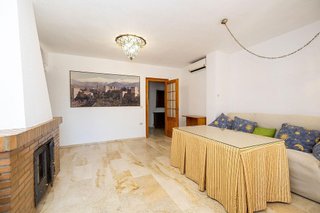 Casa adosada en venta en Cervantes en Granada