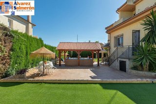 Chalet en venta en Otura