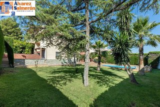 Chalet en venta en Otura