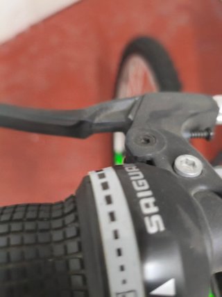 Bicicleta infantil 24 pulgadas. Utilizada 4 veces