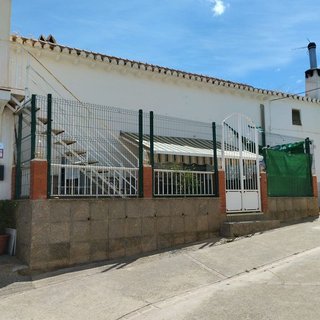 Chalet en venta en Guadix