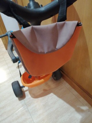 Triciclo Feber Baby Plus Music