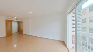 Piso en venta en Carolinas Bajas en Alicante