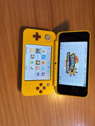 Nintendo 2DS XL Edizione Pikachu Gialla