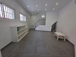 Piso en venta en Los Molinos - Villa Blanca en Almería