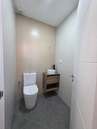 Piso en venta en Los Molinos - Villa Blanca en Almería