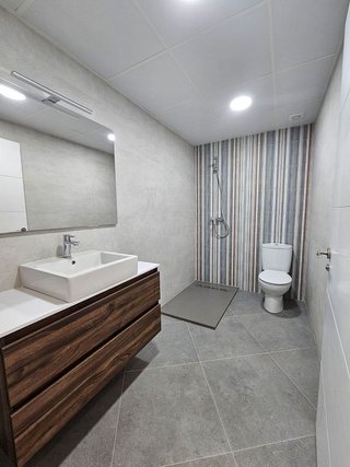 Piso en venta en Los Molinos - Villa Blanca en Almería