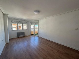 Piso en venta en Yecla