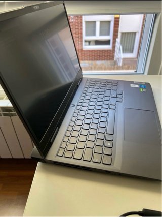 Portátil Gaming Lenovo LOQ 15IRH8 RTX