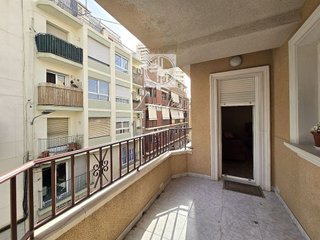 Piso en venta en Campoamor en Alicante