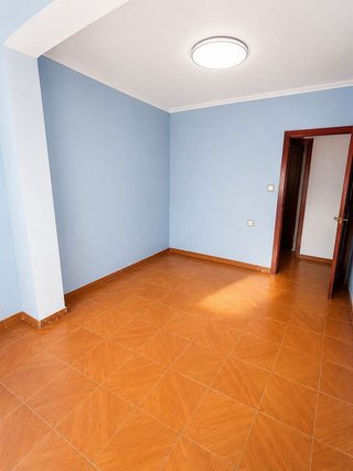 Piso en venta en Les Planes en Hospitalet de Llobregat, L´