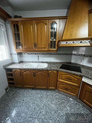 Piso en venta en Rute