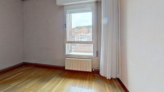 Piso en venta en San Pedro de Deusto-La Ribera en Bilbao