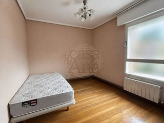 Piso en venta en San Pedro de Deusto-La Ribera en Bilbao