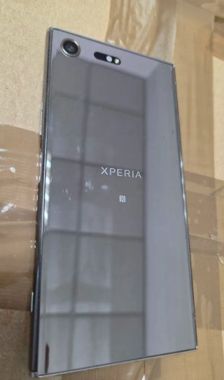 Sony Xperia XZ Premium Argento