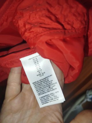 Chaleco acolchado rojo Talla M con bolsa