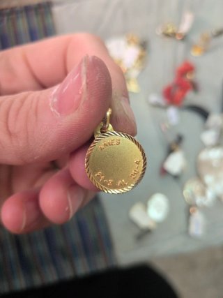 Colgantes Horóscopo Oro 18k