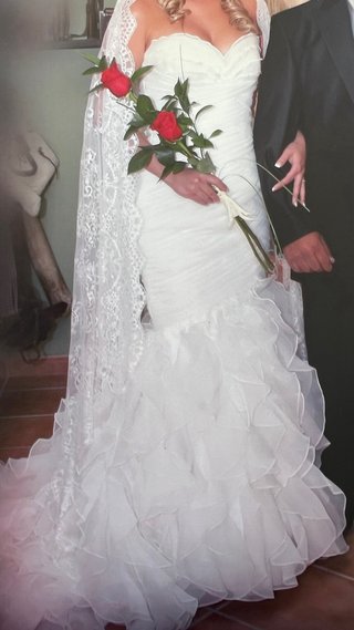 Vestido de NOVIA con volantes San Patrick
