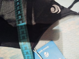 Top deportivo Oceans Apart negro talla XS