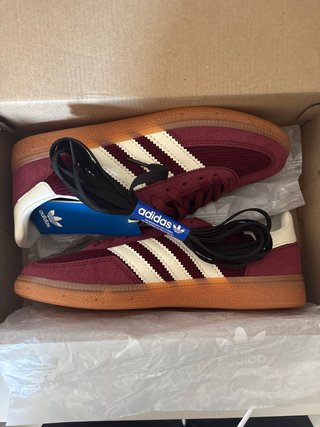 Zapatillas Adidas Mujer Rojo y Beige