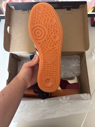 Zapatillas Adidas Mujer Rojo y Beige