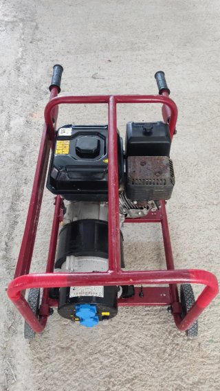 Generador, grupo electrógeno.