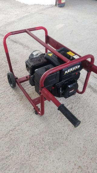 Generador, grupo electrógeno.