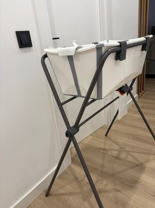 Bañera completa: patas, asiento, tapones, goma