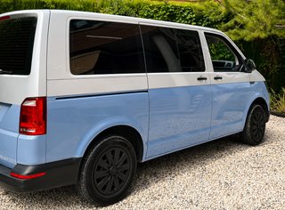Volkswagen Caravelle 2019. 150 cv CAMPERIZADA