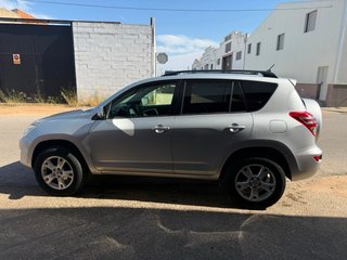 Toyota RAV4 2009
